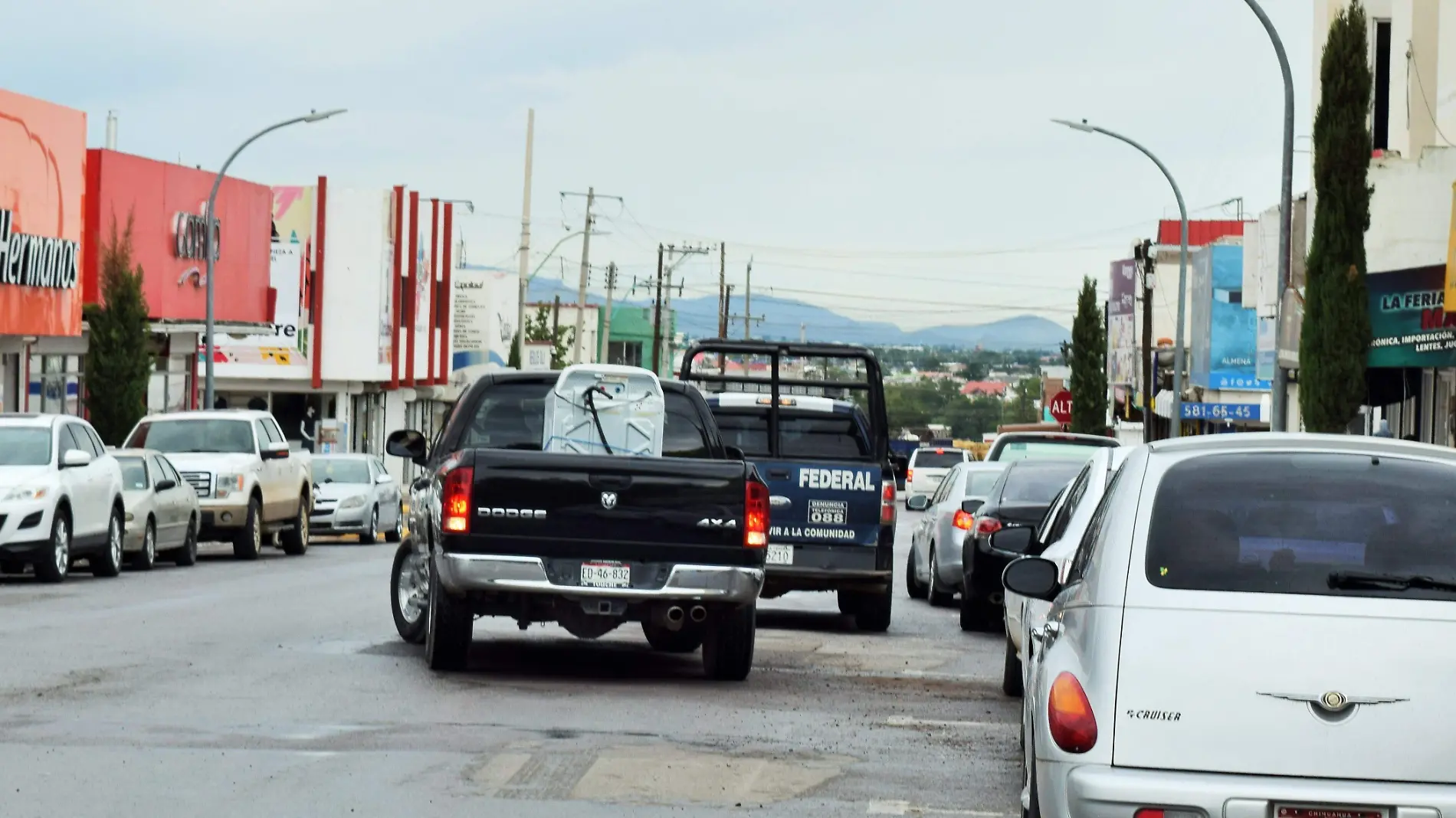 1 Policías Federales intimidan a dolareros de Cuauhtémoc